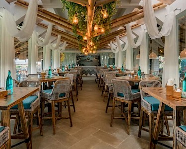 Grand Mirage Resort & Thalasso Bali bar
