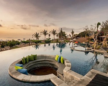 Grand Mirage Resort & Thalasso Bali zwembad
