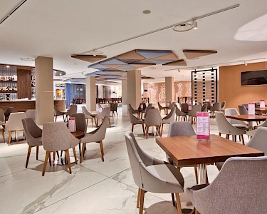 Doubletree by Hilton Malta restaurant