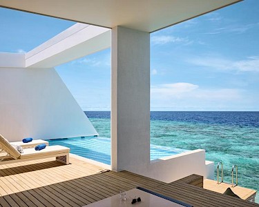 ROBINSON MALDIVES terras
