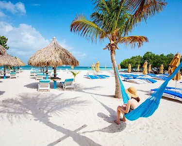 Aruba hangmat op het strand