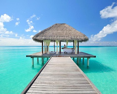Kuramathi Maldives massage