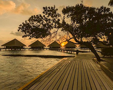 Adaaran Club Rannalhi Malediven zonsondergang