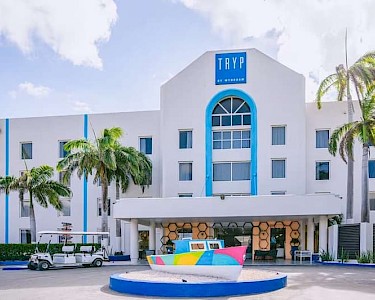 Tryp by Wyndham Aruba voorkant