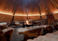 Knus kampvuur bij Lapland Hotels Ylläskaltio