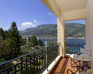 Huize Odyssey Ithaki balkon