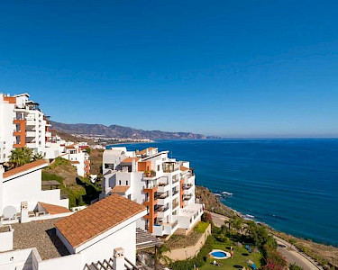 Olee Nerja Holiday Rental buitenkant