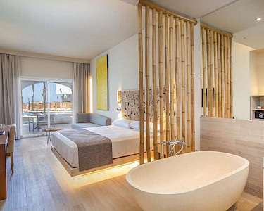 TUI BLUE Zahara Beach Spanje slaapkamer met bad