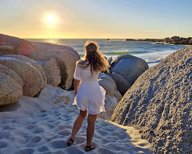 Kaapstad Camps Bay Beach strand tijdens zonsondergang