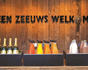 Strandhotel Westduin Zeeland een Zeeuws Welkom