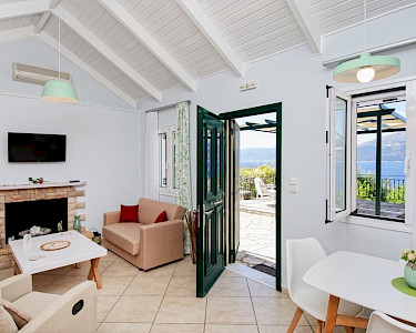 Villa Piso Aetos View Ithaki woonkamer