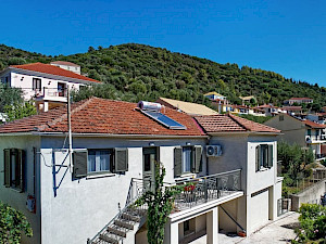 Huize Aelia Ithaki buitenkant