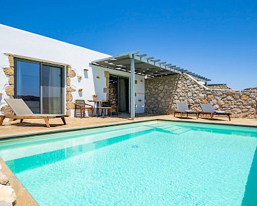 Sophid Wellness Suites Karpathos suite met zwembad