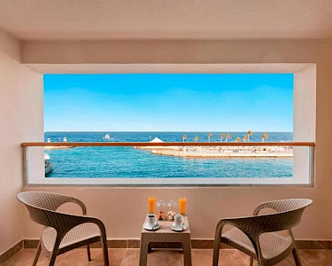 Pickalbatros Citadel Resort Hurghada uitzicht vanaf balkon