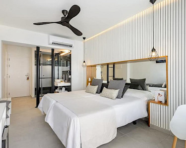 Vibra Mare Nostrum Ibiza moderne slaapkamer