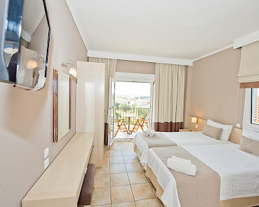 Hotel Nostos Chalkidiki slaapkamer