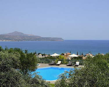 Huize Artemis Kreta zwembad met uitzicht