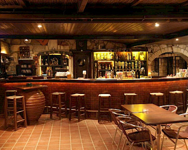 Classic Kreta bar