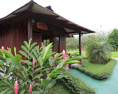 Arenal Montechiari Costa Rica bungalow