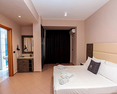 Aliko Albanië kamer