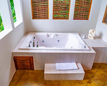 Lost Iguana Resort en Spa Costa Rica jacuzzi