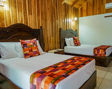 Arenal History Inn Costa Rica kamer met twee bedden