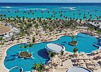 Bahia Principe Escape Ambar Dominicaanse Republiek zwembad van bovenaf