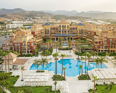 Iberostar Waves Malaga Playa Spanje van boven