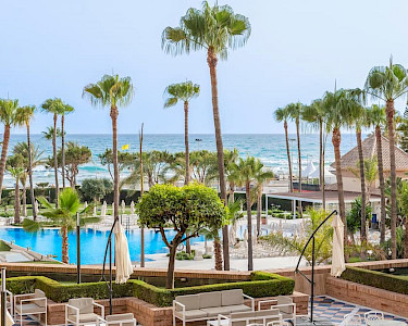 Iberostar Waves Malaga Playa Spanje zwembad
